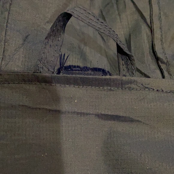 1221 The North Face - Hydrenalite WindBreaker/Rain Jacket - Picture 8 of 9